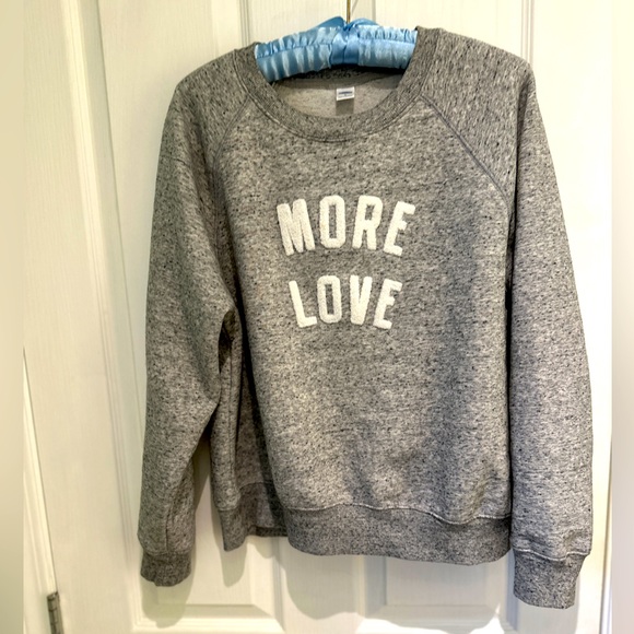 Cozy Graphic sweatshirt - Picture 1 of 3